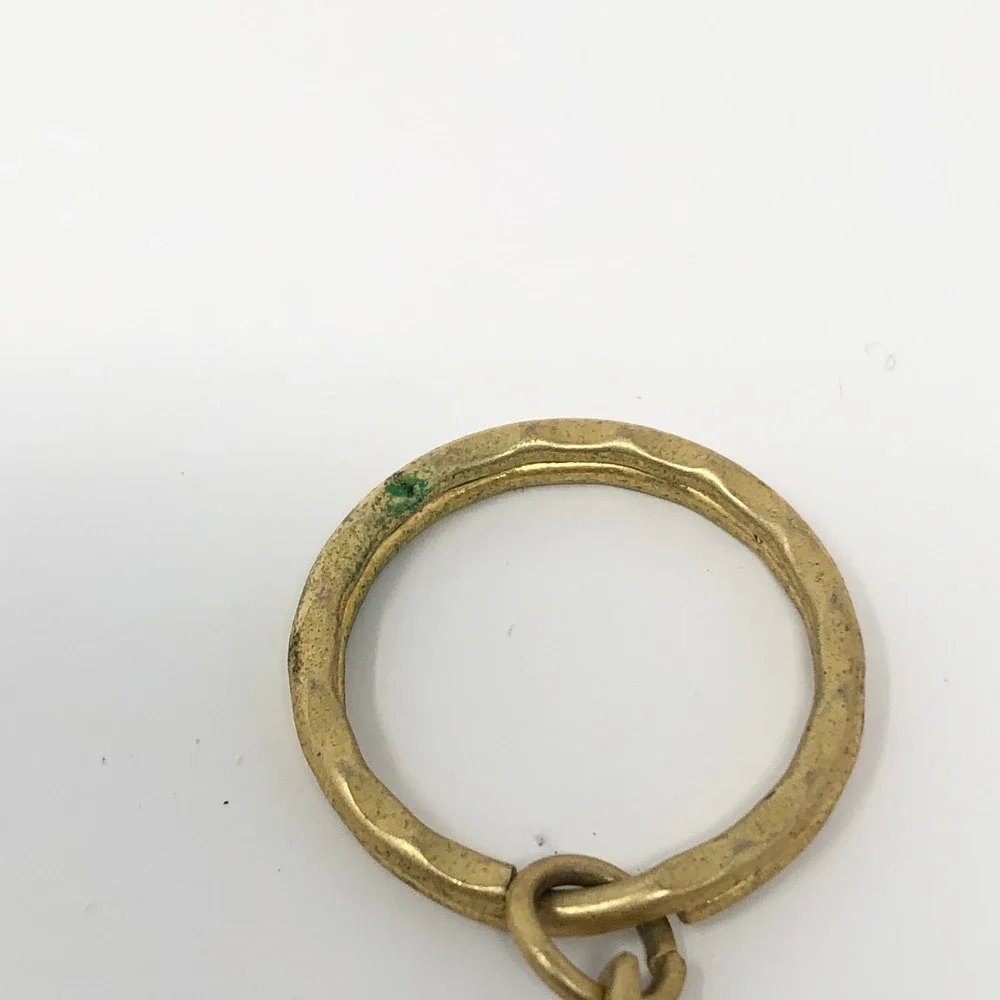 Vintage Bugs Bunny 32 Cent USA Postage Stamp Enamel Keychain Gold Tone 1997